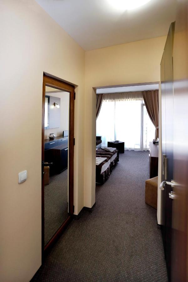 Coral Hotel Поморие Экстерьер фото